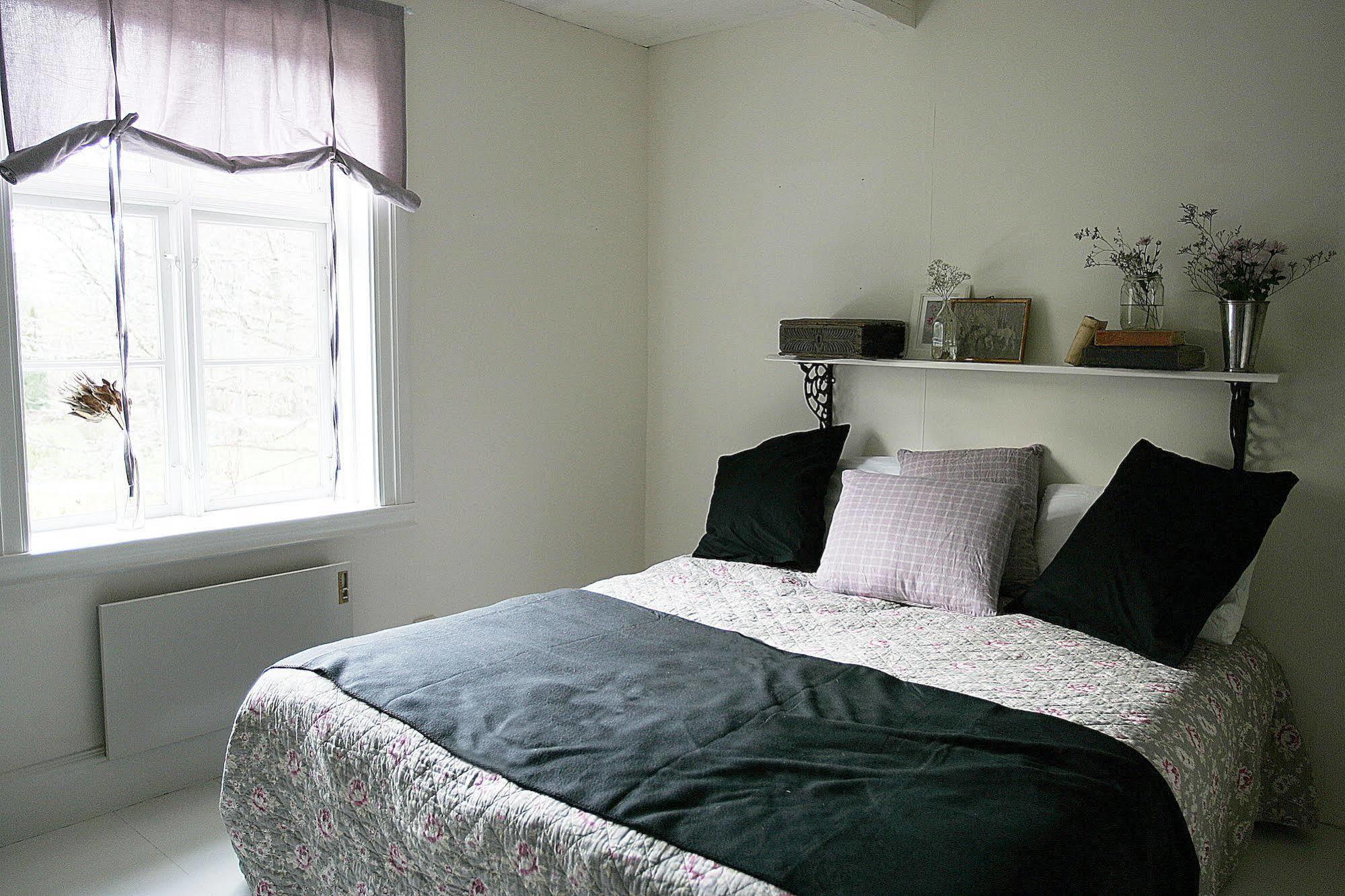 Bed and Breakfast Aeppelgarden Mariestad Exterior foto